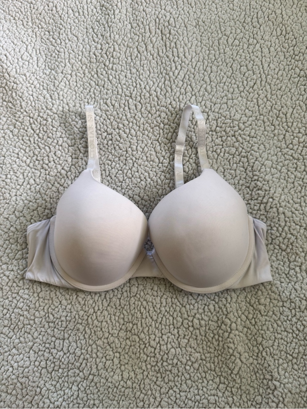 Victoria's Secret White  Smooth Underwire Bra